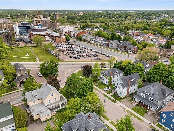 3rd image of 227 Bonaccord St #221