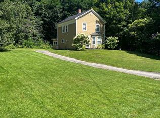 24 Pleasant Street, Proctor, VT 05765