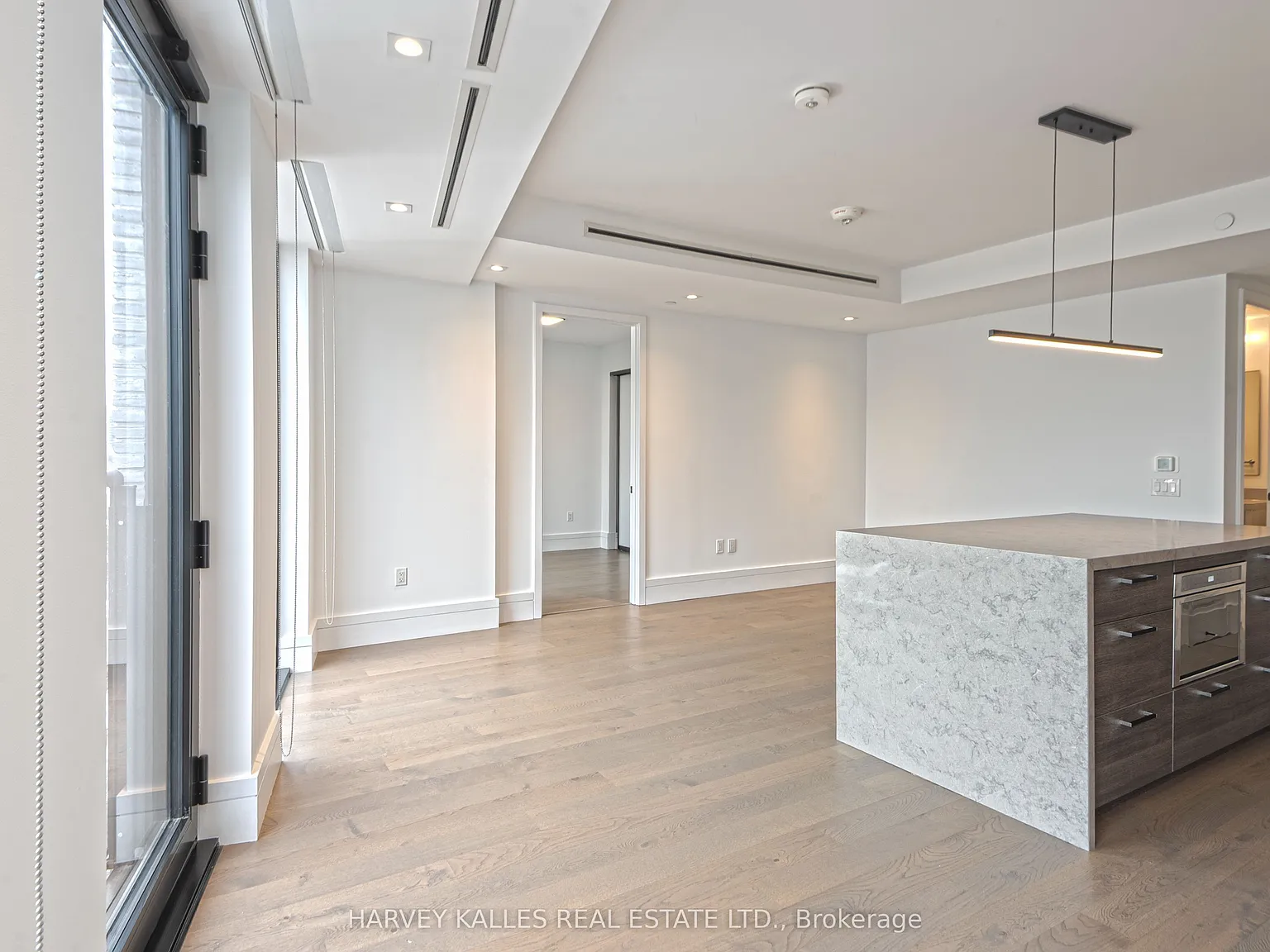 1 bed, $3,670 — Photo 4