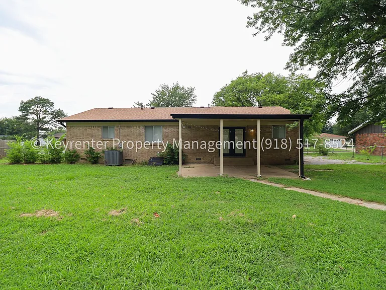 11621 N 103rd East Ave — Photo 7