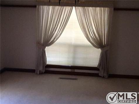 4th image of 3603 Arcadia Pl #A