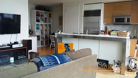 Rented by aptsandlofts.com