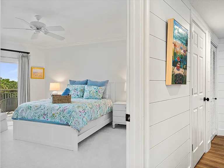 8820 S Sea Oaks Way #204 — Photo 16