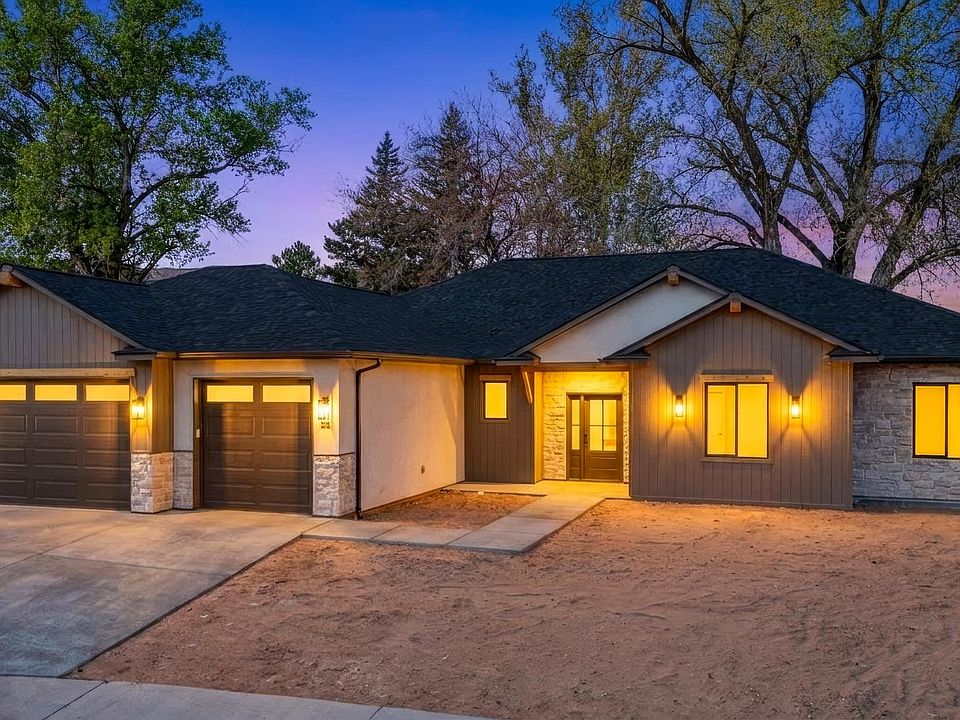 1st image of 629 Manzanita Dr