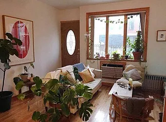 Rented by Apple Exclusive Realty Inc