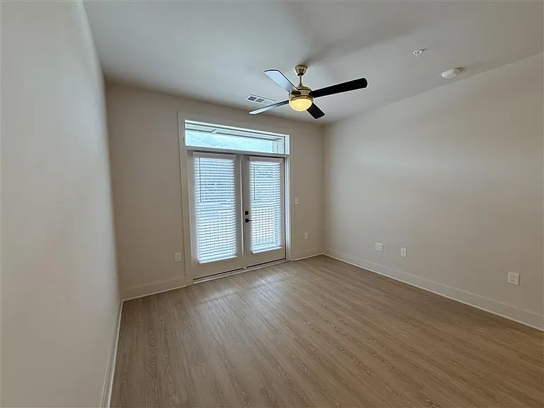 District on the Etowah Apartments — Photo 1302