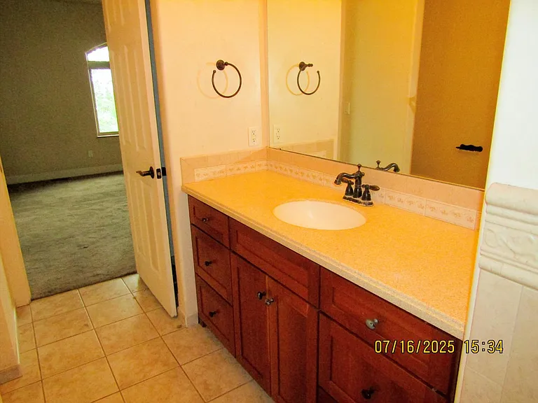 1417 Fir Ct — Photo 13