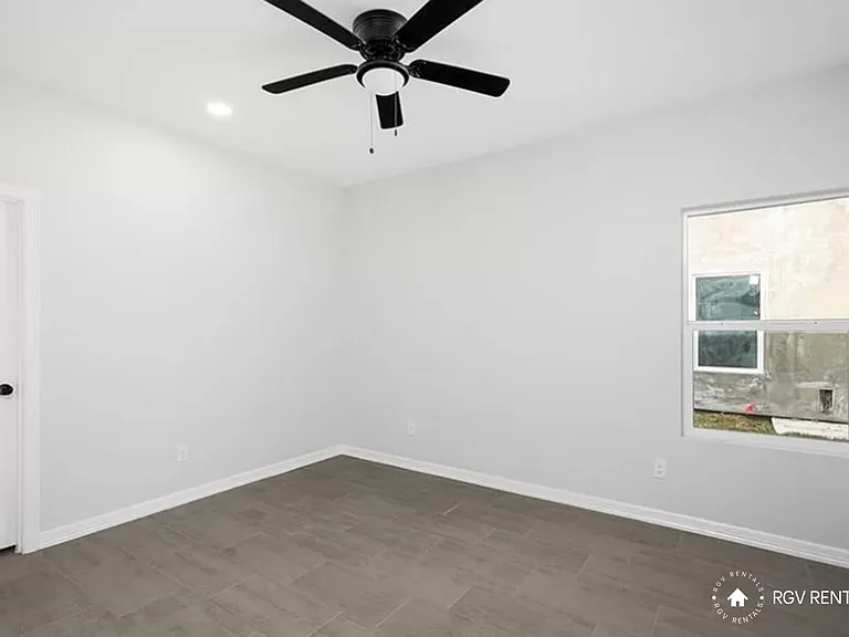 3813 N Mezcal Dr #3 — Photo 5