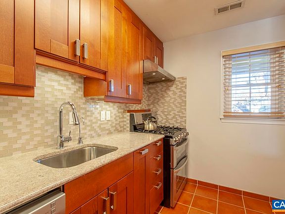 5th image of 137 Hessian Hills Cir APT 3