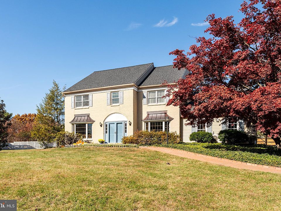 1974 Armstrong Dr, Lansdale, PA 19446 | Zillow