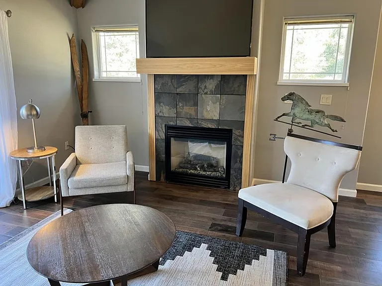 4803 Falcon Dr — Photo 4
