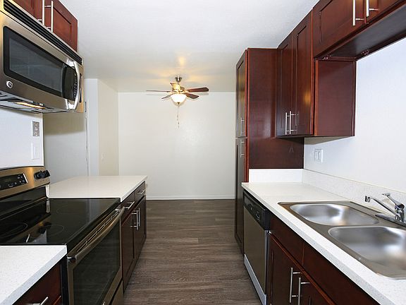 3rd image of 5360 Repecho Dr APT 101