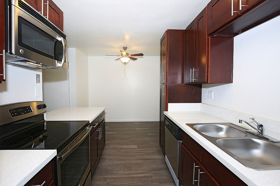 1st image of 5420 Repecho Dr APT 206