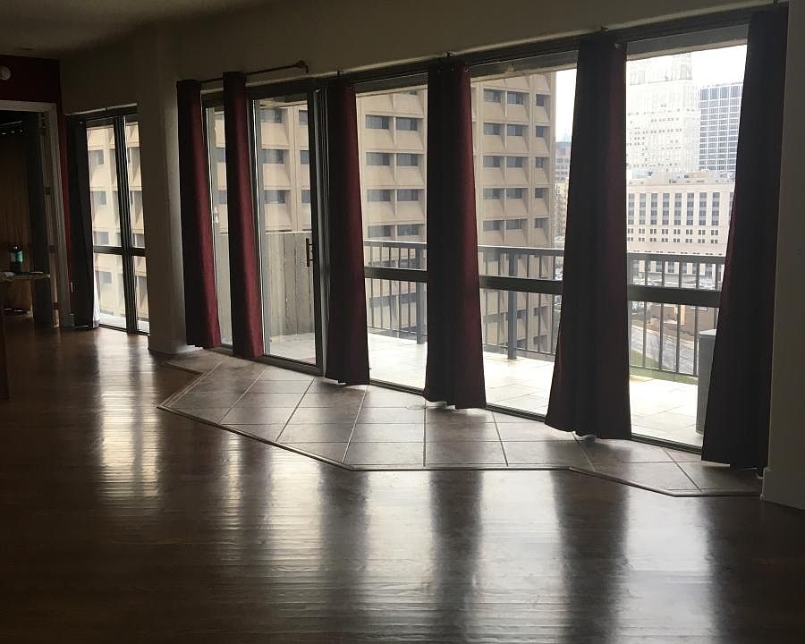 1st image of 600 E Admiral # 1905 Blvd