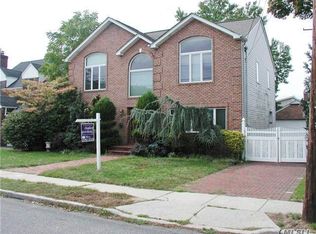 73 Wellington Rd S, West Hempstead, NY 11552