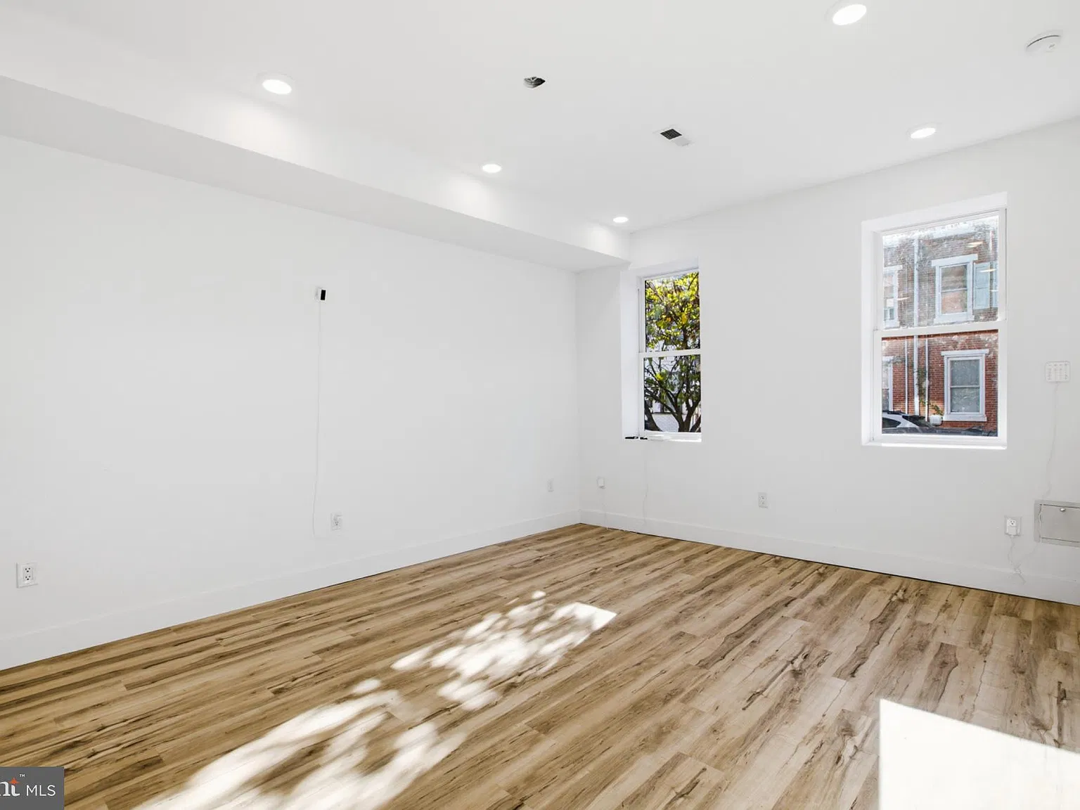 2 bed, 2.0 bath, 1742 sqft, $1,850 — Photo 4