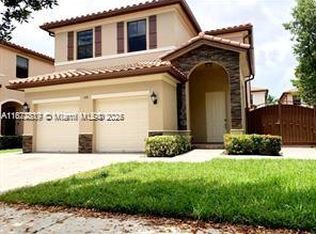 570 SE 34th Ave, Homestead, FL 33033