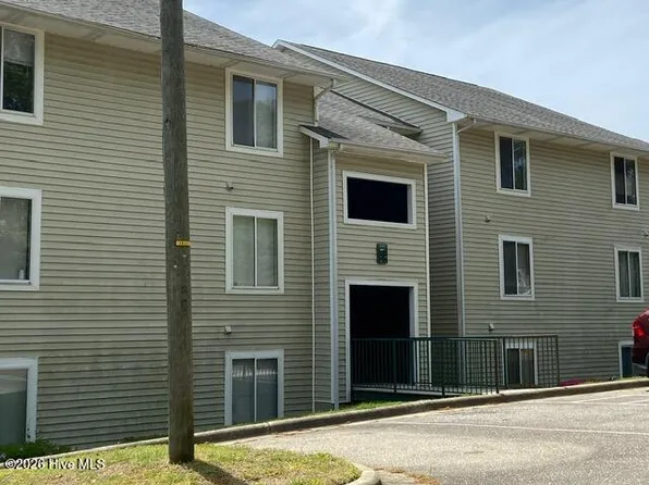 3392 Galleria Drive #13, Fayetteville, NC 28303