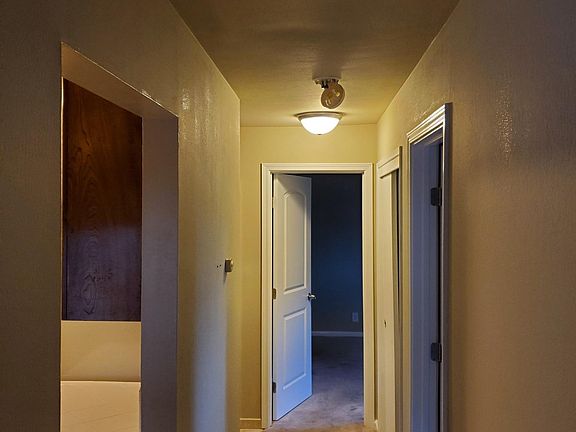 5th image of 669 Belladonna Ct #2