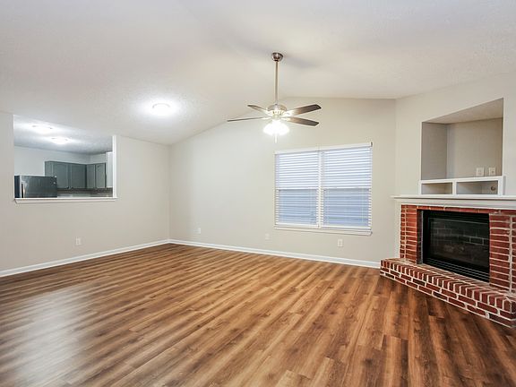 2nd image of 6534 Jarvis Dr