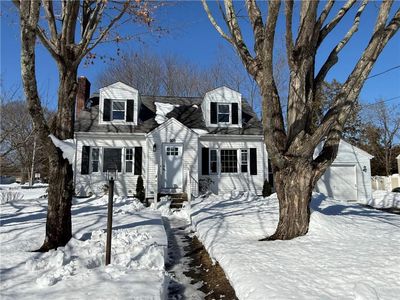101 Farmland Rd, Warwick, RI, 02889