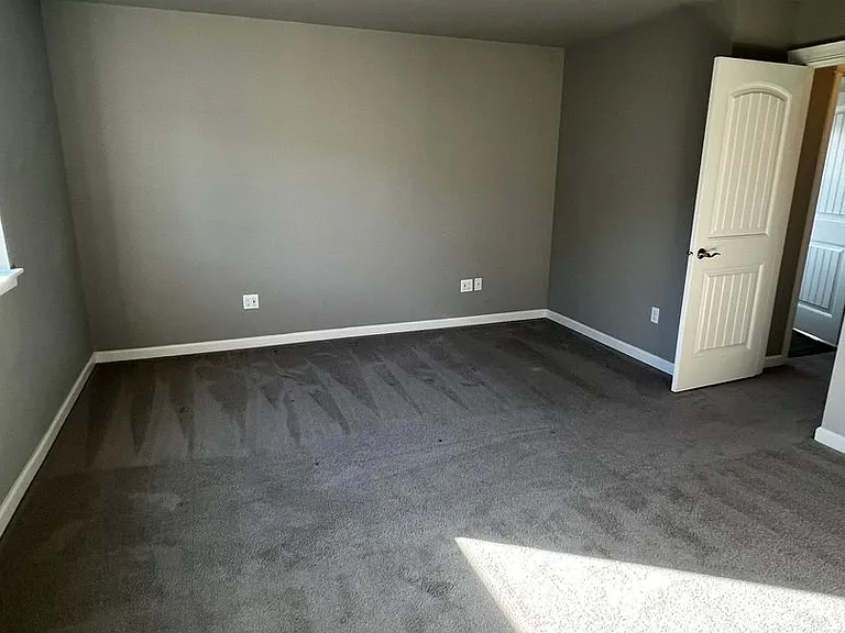 3887 Portside Dr — Photo 22