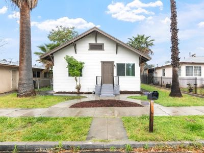 212 N Orange Ave, Rialto, CA, 92376