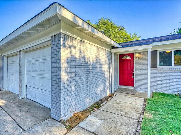 2nd image of 4821 Alandale Dr