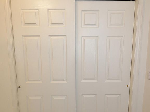 4th image of 2619 Falcon Ln