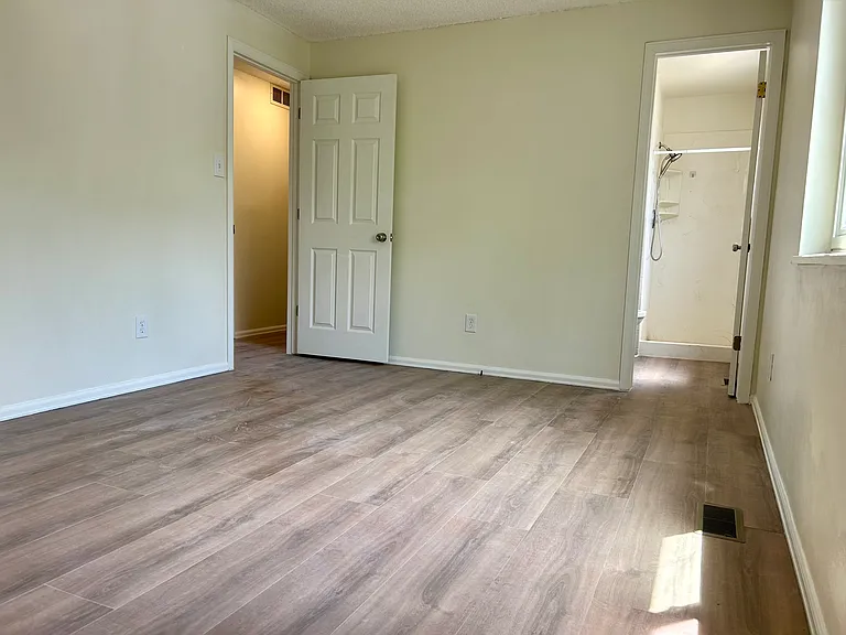 11365 Marshall Ct — Photo 6