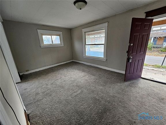 4th image of 149 Oswald St