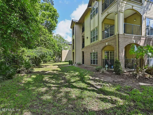 7800 POINT MEADOWS Drive #322, Jacksonville, FL 32256
