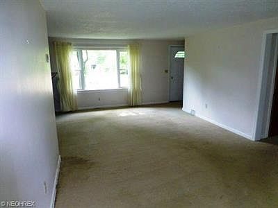 3rd image of 290 North St