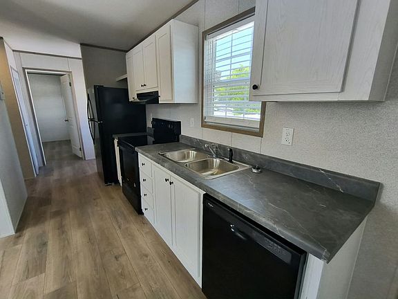 3rd image of 21 Rose Ln #Ro
