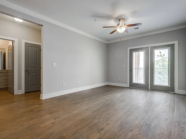 4531 Langdon Dr — Photo 38