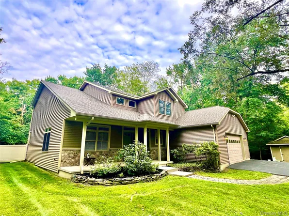 50 Cocoa Lane, Newburgh, NY 12550