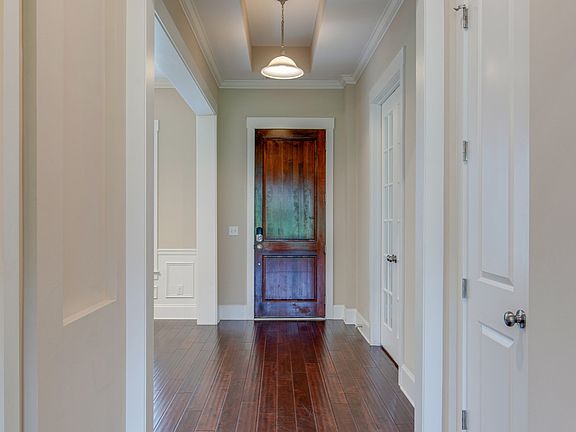 5th image of 2873 Americus Dr
