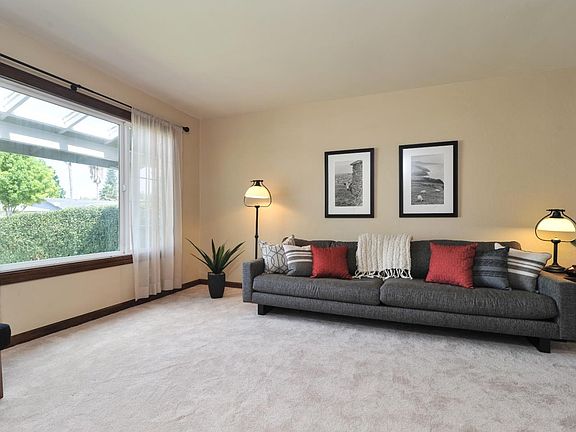 3rd image of 5188 Derek Dr
