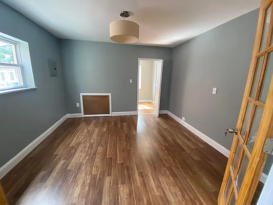 Rented by NY Space Finders Inc. | media 17