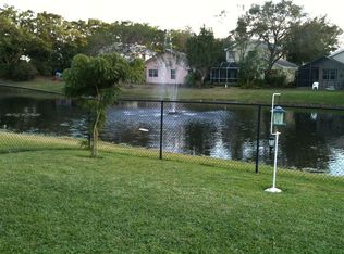 8822 Lake Park Cir S, Davie, FL 33328