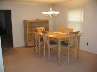 17 Holmes Ln, Willingboro, NJ 08046