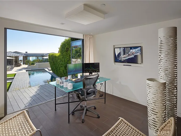 58 N La Senda Dr — Photo 18