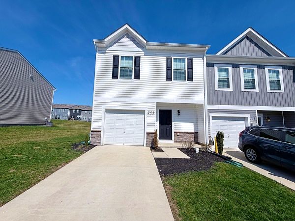 1st image of 255 Maple Run Dr