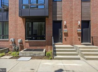 1420 S Howard St, Philadelphia, PA 19147
