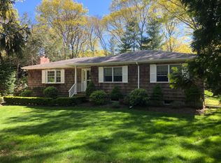 51 Wainscott Northwest Rd, Wainscott, NY 11975