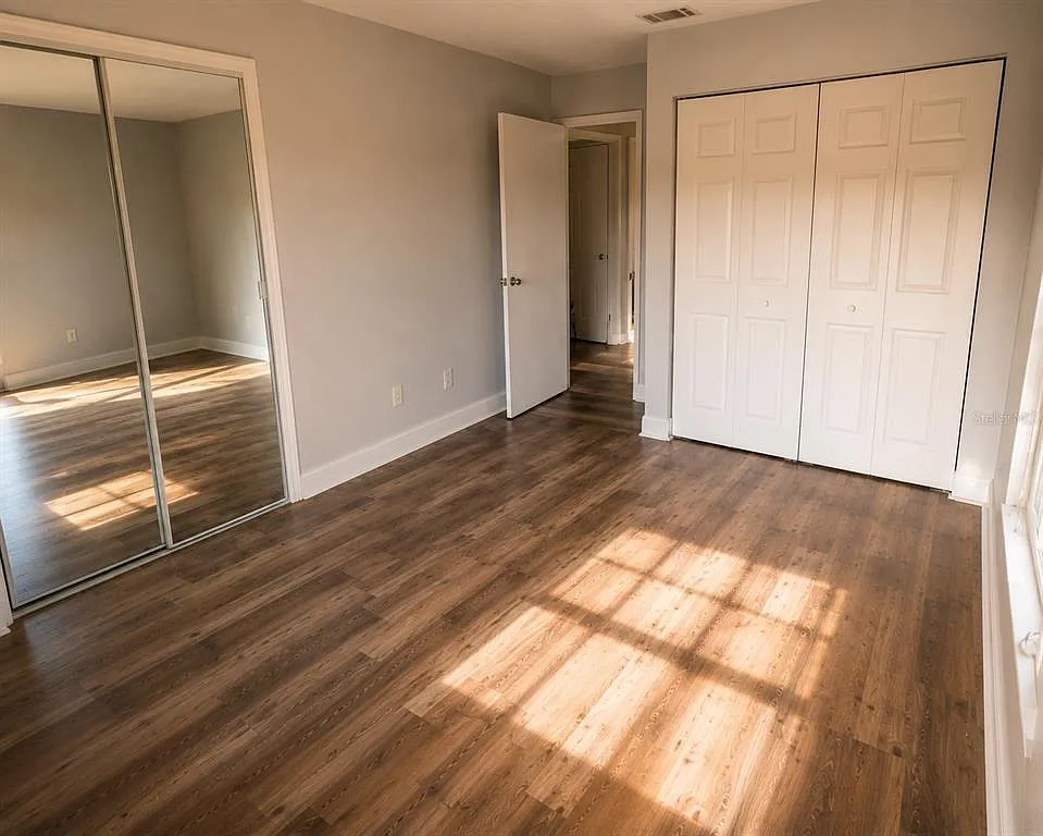 2 bed, 1.5 bath, 1088 sqft, $1,699 — Photo 4