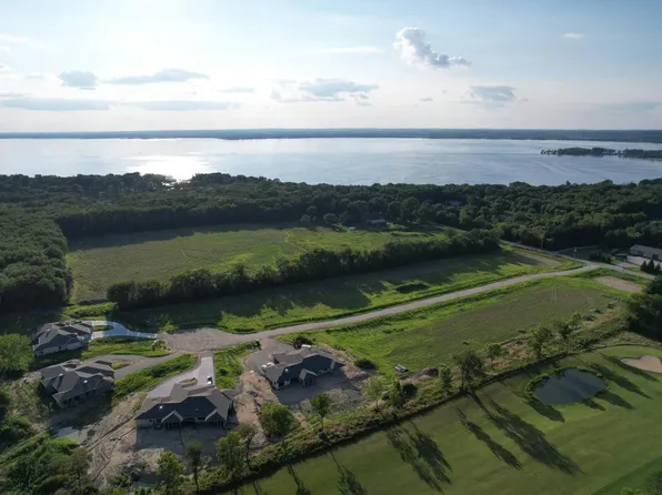 N888 Eagle Ridge Drive Unit #1, Fort Atkinson, WI 53538