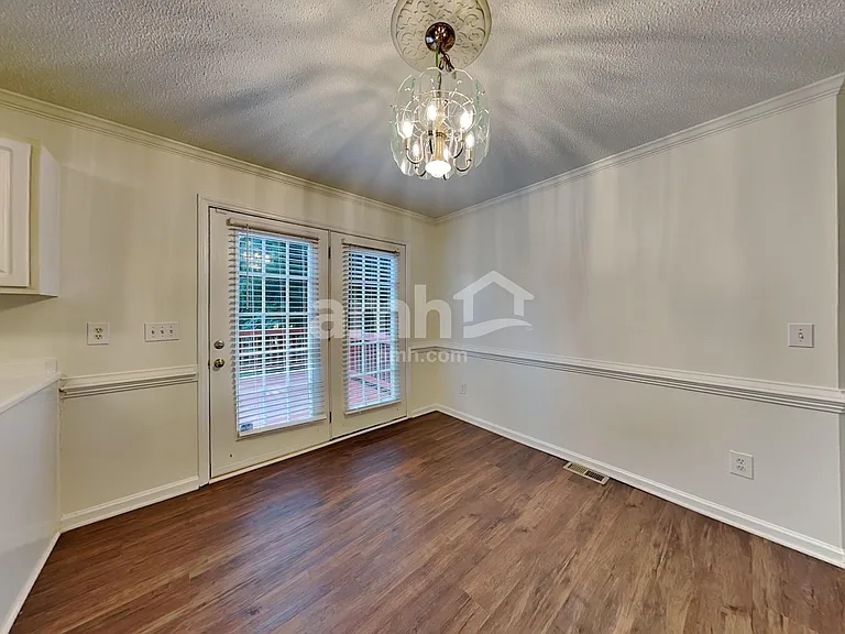 3104 Meadowland Ter — Photo 5