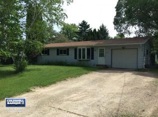 N3684 County Hwy Q, Waupaca, WI 54981