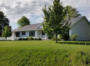 3534 E Mount Vernon Rd, Waterloo, IA 50703